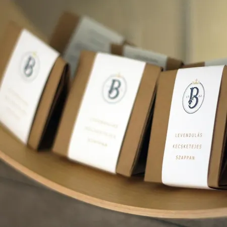 Bed & Breakfast Bagolyvar Fogado- Ujfalusy Marton Vendeghaz *