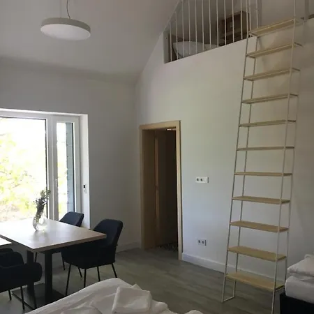 Bagolyvar Fogado- Ujfalusy Marton Vendeghaz *