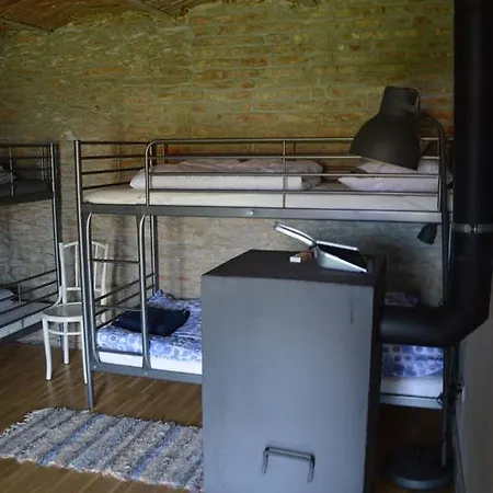 B&B Bagolyvar Fogado- Ujfalusy Marton Vendeghaz *