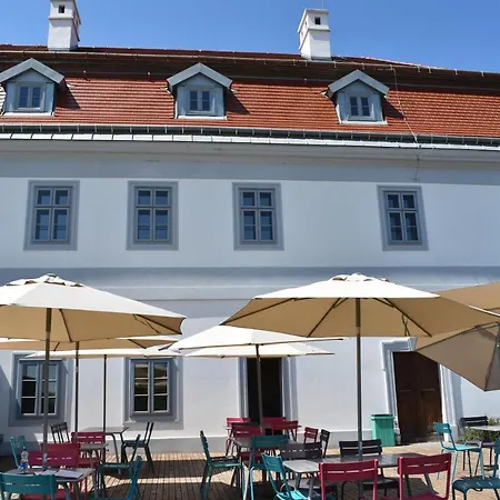 Bagolyvar Fogado- Ujfalusy Marton Vendeghaz Bed & Breakfast *