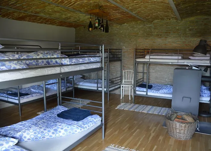 B&B Bagolyvar Fogado- Ujfalusy Marton Vendeghaz Zirc